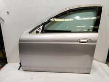 Porte avant et accessoires Volvo 740