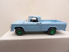 GREEN MACHINE 1963 DODGE D-100 PICK-UP       2016 GREENLIGHT HITCH & TOW    1:64