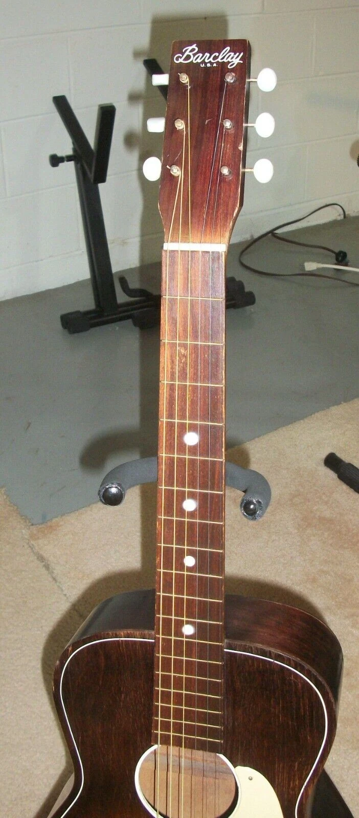 Picture 3 of 12