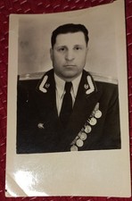 A portrait photo of a Red Army lieutenant colonel certified for the award  (A46)