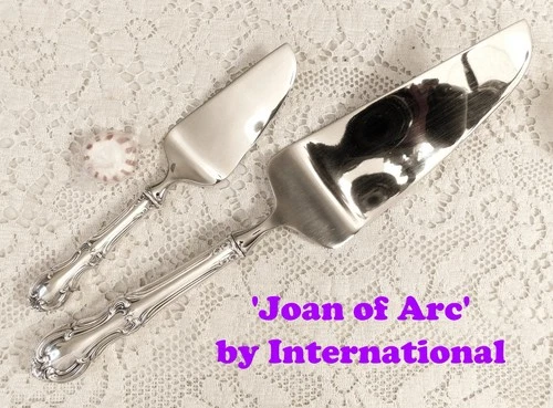 Joan of Arc (1940) ~ Pie/Dessert Server & Cheese Server ~ International Sterling