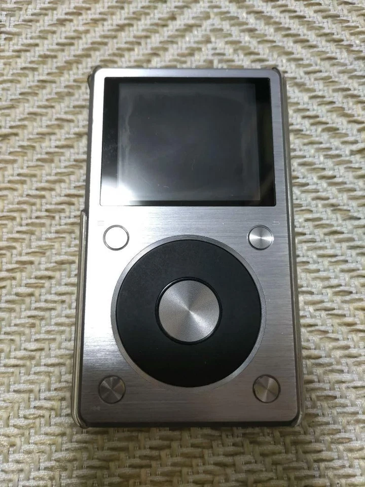 Reproductor de audio digital de alta resolución FiiO X5 segunda generación DSD MicroSD rueda giratoria probado Foto 2 de 4