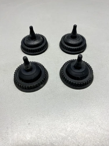 Technics Turntable SL-B20 Turntable Feet Stands 4 Qty - Pre-owned