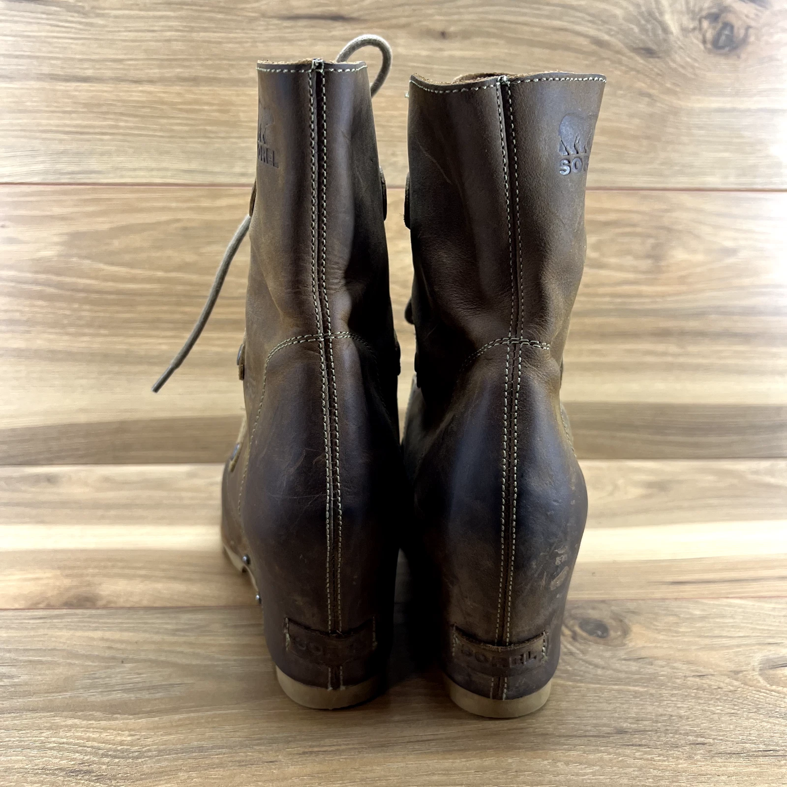 sorel joan of arctic wedge leather waterproof lace up boots