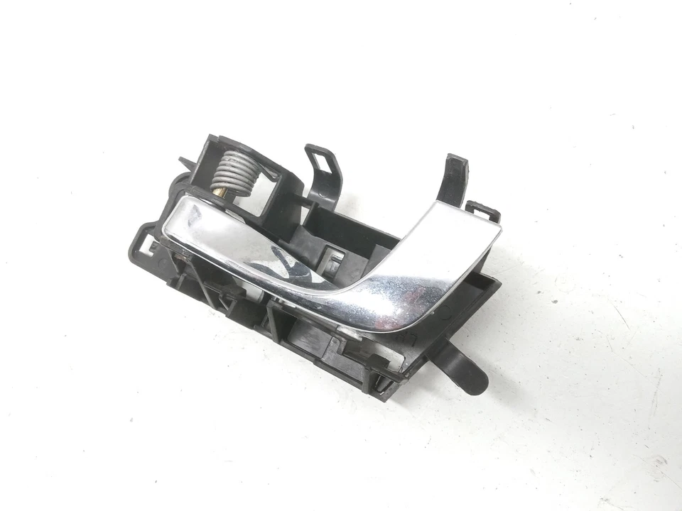 Cadillac CTS 2003-2007 manija de puerta interior delantera izquierda OEM, 25707889 Foto 4 de 4
