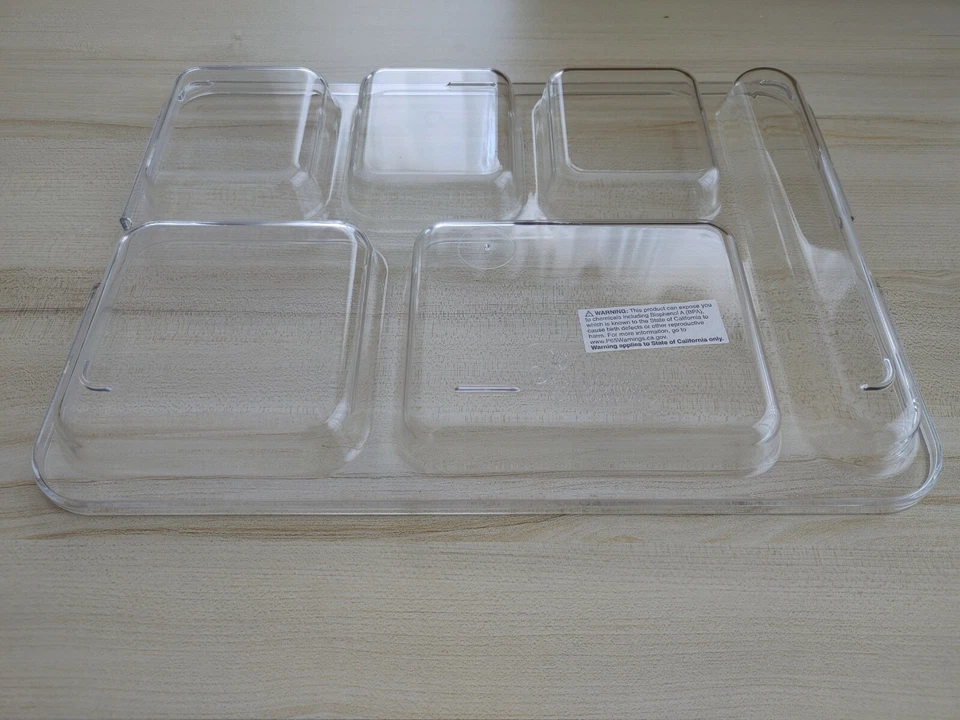 Cambro 10146DCWC135 Camwear 10" x 14 3/16" Tapa Bandeja para Servir Transparente - Caja de 23 Foto 3 de 4