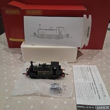 Hornby OO Gauge R2100B SR 0-6-0 Terrier Loco No.W12 Ref C17