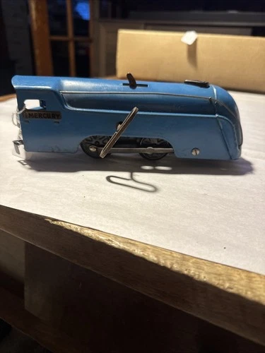 Marx Pressed Steel Wind Up Bullet Train Rare Find. Working Very Nice.