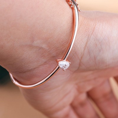 1,0ct Birnenschliff Laborgefertigter Diamant Testpass 15cm Armreif 18K Gold Birnenarmband