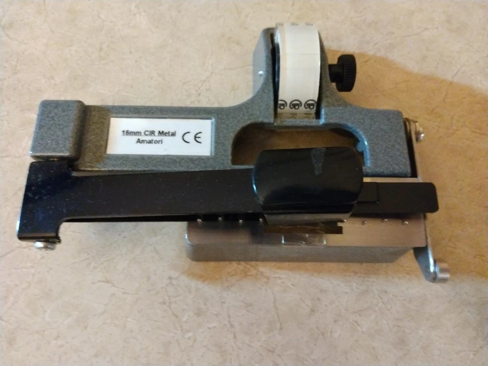 Empalmadora de película Amateur Catozzo 16MM + cinta de empalme, instrucciones, caja original Foto 2 de 4