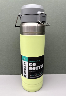 New STANLEY Quick Flip GO Bottle 36 Oz Water Bottle Green Leakproof
