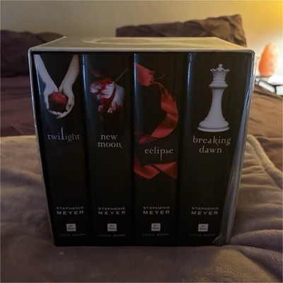 Twilight Saga by Stephenie Meyer Hardcover Set: Twilight, New Moon, Eclipse