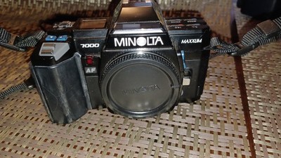 minolta maxxum 7000 camera with manual