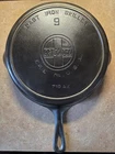 Vintage Griswold Slant # 9 Heat Ring Large Logo (710-AX) Cast Iron Skillet