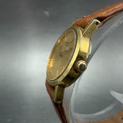 Seiko Watch Women 20mm Champagne Dial Gold Tone Round 2P20  display picture 1