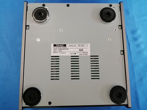 TEAC PD-301 cd player - Excellent - Picture 5 of 9