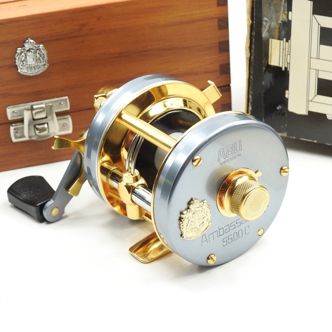 リール ambassadeur CLASSIC GOLD 5500C Abu Garcia Ambassadeur 5500C Gold Baitcasting Reel Very Good