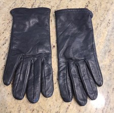 Vintage Womens Size M Black Leather Fleece Lined 9" Gloves Style L5870
