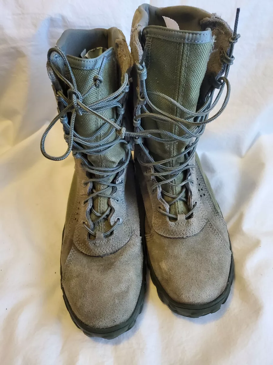 So store combat boots