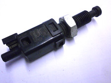 Used PRC6259 Cruise Control Brake Vent Switch Early Range Rover To VIN  LA647644