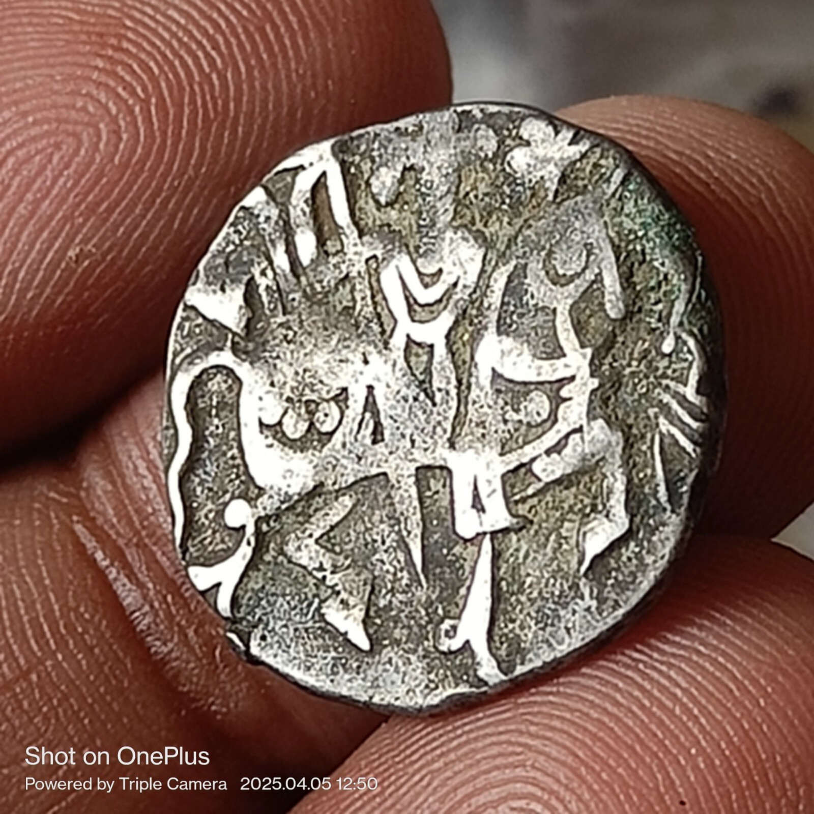 #N1#Y63#Indian  Samanta Deva (850 AD) silver big flan coin. Superb grade Rare