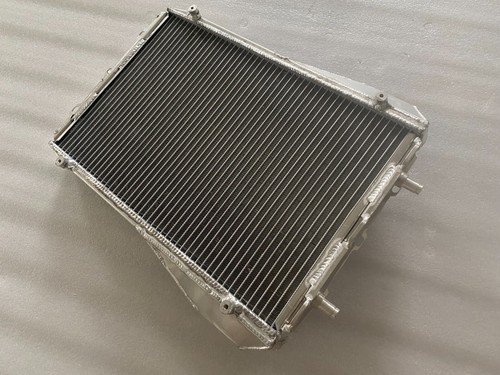 Right side RADIATOR for Porsche 911 996 997 Turbo C4S - Picture 3 of 6
