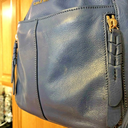 Womens COLE HAAN Blue Leather Drawstring Shoulder Bag / Hobo Bag - Fast Ship! - Picture 3 of 12