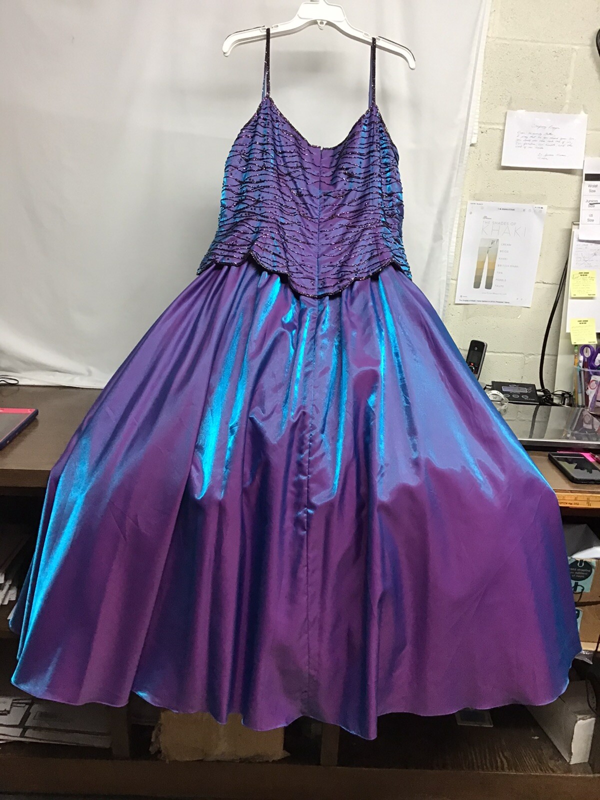 Picture 2 of 4