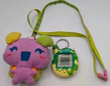 Tamagotchi Connection Y2K 2004 With Official Case Bandai Yellow-Green Working 