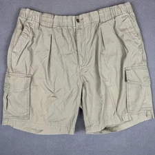 Tommy Bahama Shorts Mens L Khaki Pleated Front Chino 8" Inseam Cargo Camp