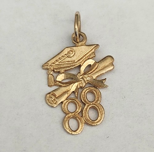 14K Class of 1988 Graduation Charm Oro America Yellow Gold .54 gr .75 inch high
