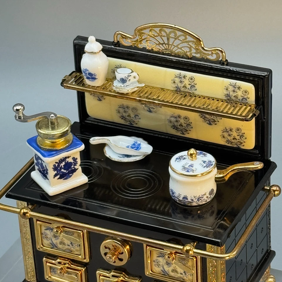 Lote de Porcelana Reutter Estufa Cocina Cebolla Azul Alemania Casa de Muñecas Miniatura 1:12 Foto 2 de 4