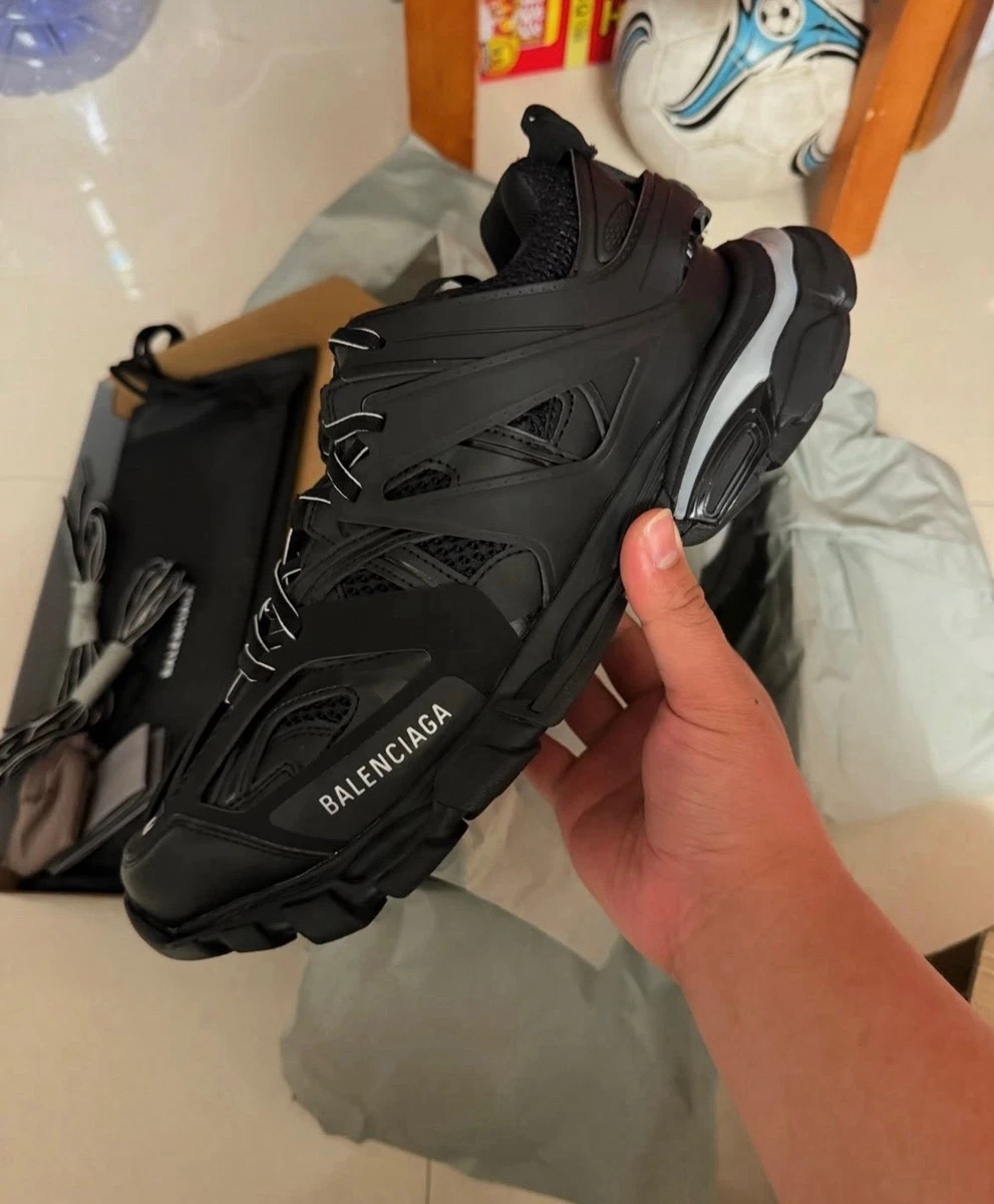 Las mejores ofertas en Balenciaga Track LED Sneaker Black | eBay