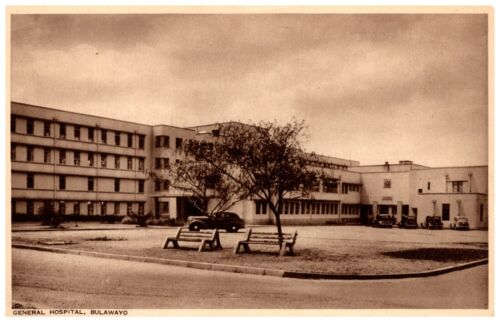 Bulawayo Zimbabwe General Hospital Old Car Postcard - Picture 1 of 2