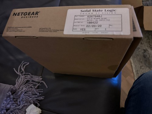 NETGEAR ProSafe GS108Tv2h2 GS108T Smart Switch 8-Port Gigabit New - Picture 2 of 9
