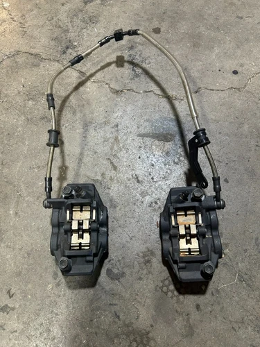 2020-2024 YAMAHA YZF-R1 R1 OEM LEFT RIGHT FRONT BRAKE CALIPERS SET LINE BOLTS