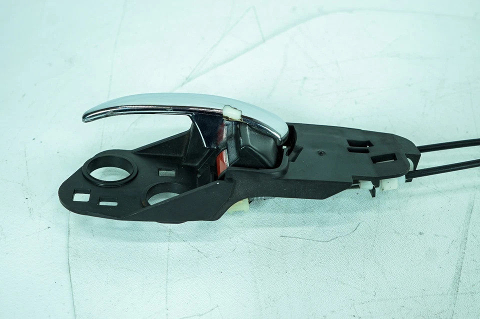 Actuador y manija de cerradura de puerta delantera izquierda izquierda izquierda OEM 13-15 Acura RDX Technology 5100 Foto 3 de 4