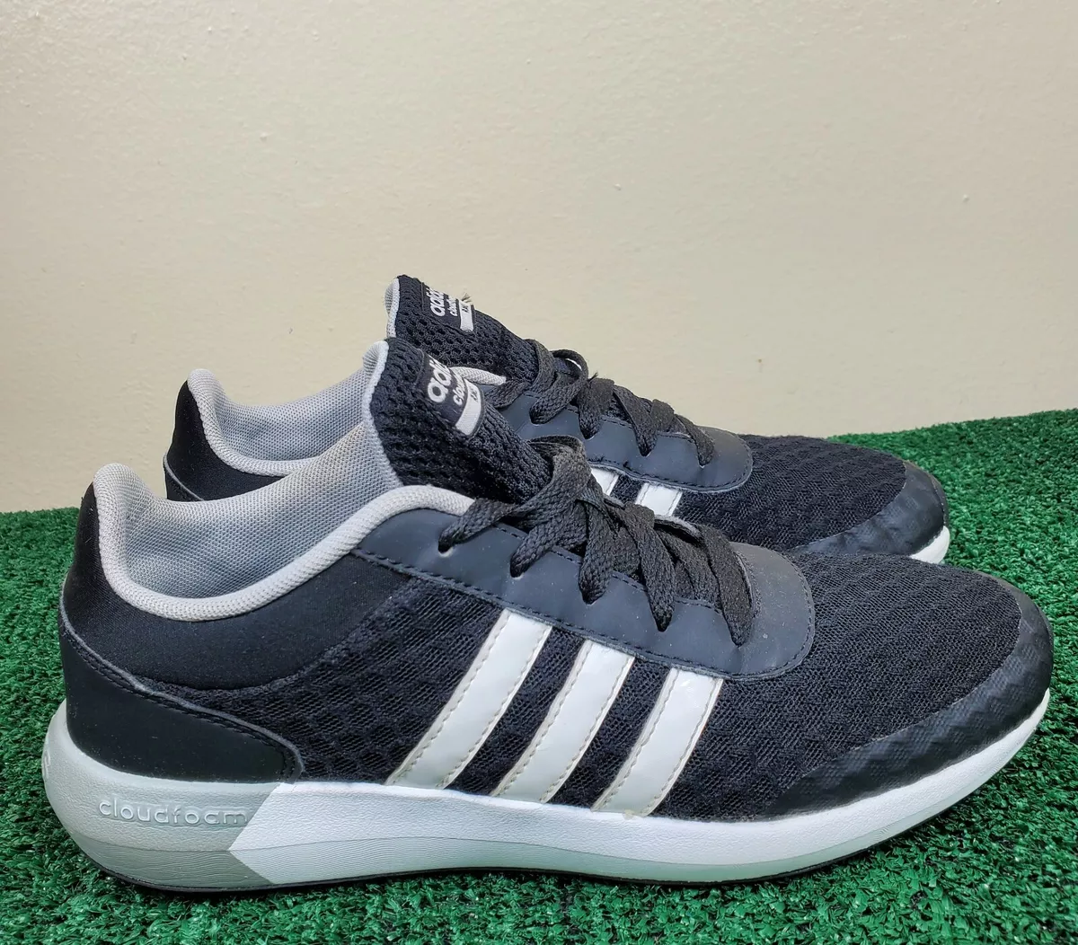 Janice støbt væv Adidas Cloudfoam race Women Black And White Size 6 Shoes (AW3538) | eBay