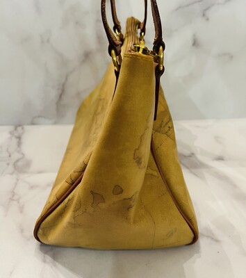 Alviero Martini Prima‎ Classe  Women Bag Alviero Martini 1A Classe Geo Print World Map Shoulder Bag  main image 4