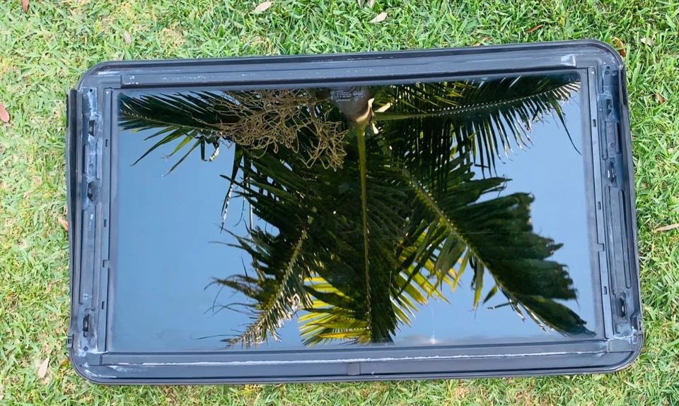 Mercedes Benz S500 S550 2007-2013 fabricante de equipos originales techo corredizo ventana vidrio Foto 2 de 4