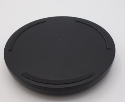 Belkin 15W Wireless Charging Pad mit USB-C Kabel & NT,  Qi-Ladung Schwarz