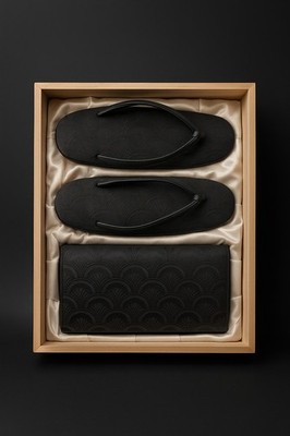 Luxus Zōri & Handtasche Set Japan Schwarz Seigaiha Vintage Kimono Holzbox