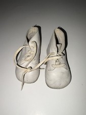 Vtg 1950s White Leather Baby Shoes Booties Soft Sole Lace Up NOS Look
