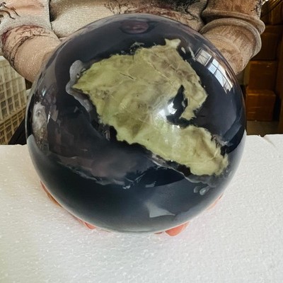 4.07LBNatural volcanic agate crystal cave ball polishing and healing 1850g