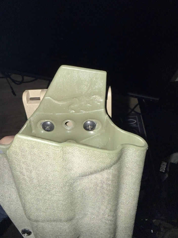 Trex Arms Ragnarok Holster for Glock 19, Light Compatible With QLS Fork - Image 3 of 3