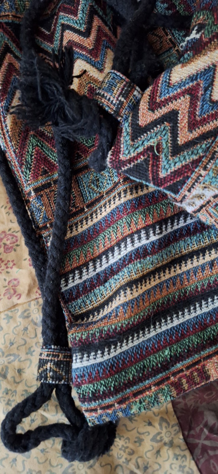 Knit Drawstring Bag Lightweight Boho Backback Car… - image 3