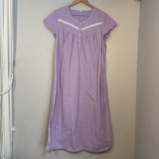 Vintage Womens Medium Nightgown Purple Pintuck Long Grandmacore Cottagecore