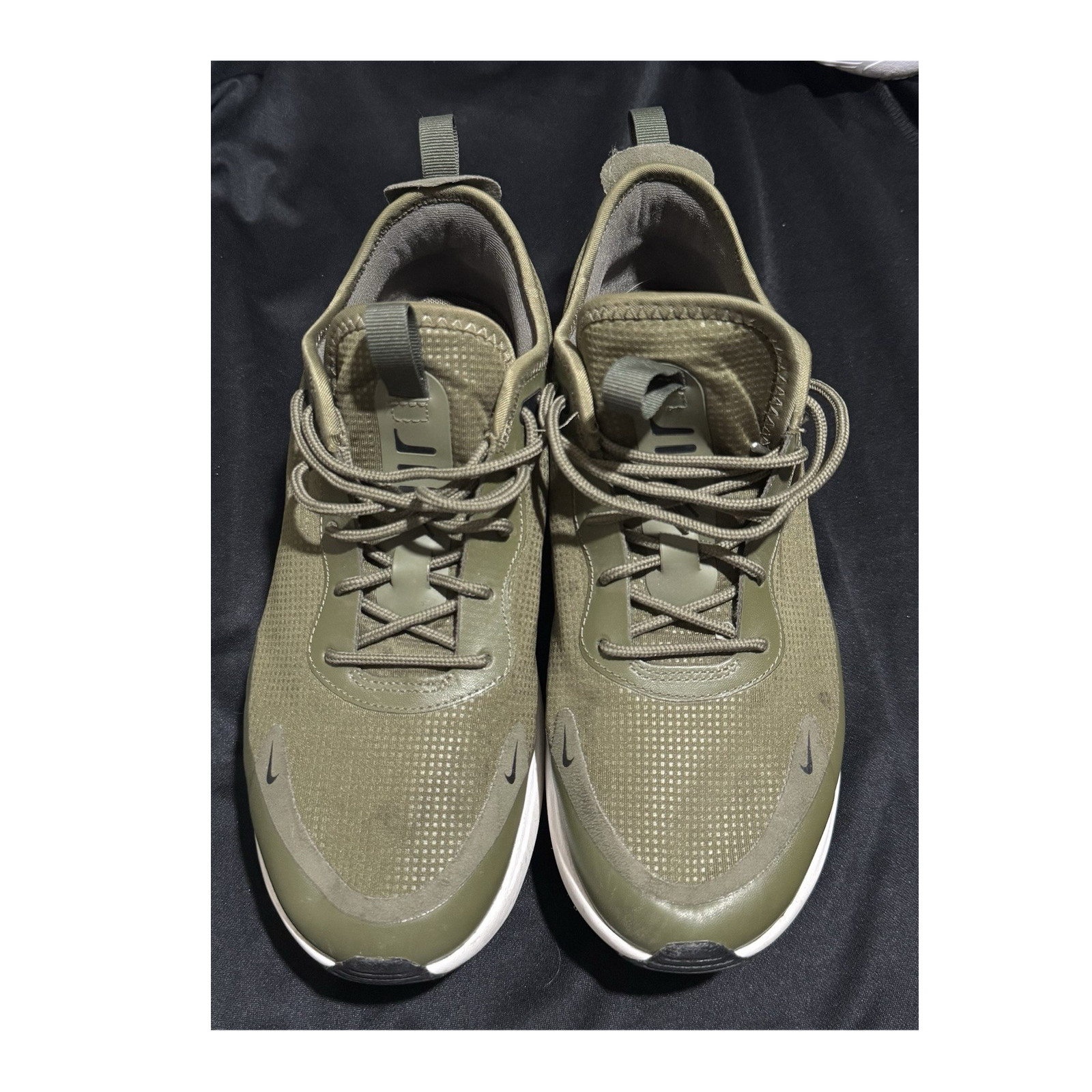 Nike Air Max Dia Medium Olive Low Top Lace-Up Sneakers AQ431