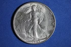 ESTATE FIND 1943 - Walking Liberty Half Dollar!!  #K54652