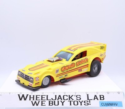 369 Yellow Ground Shaker Funny Car Adventure People 1982 Fisher